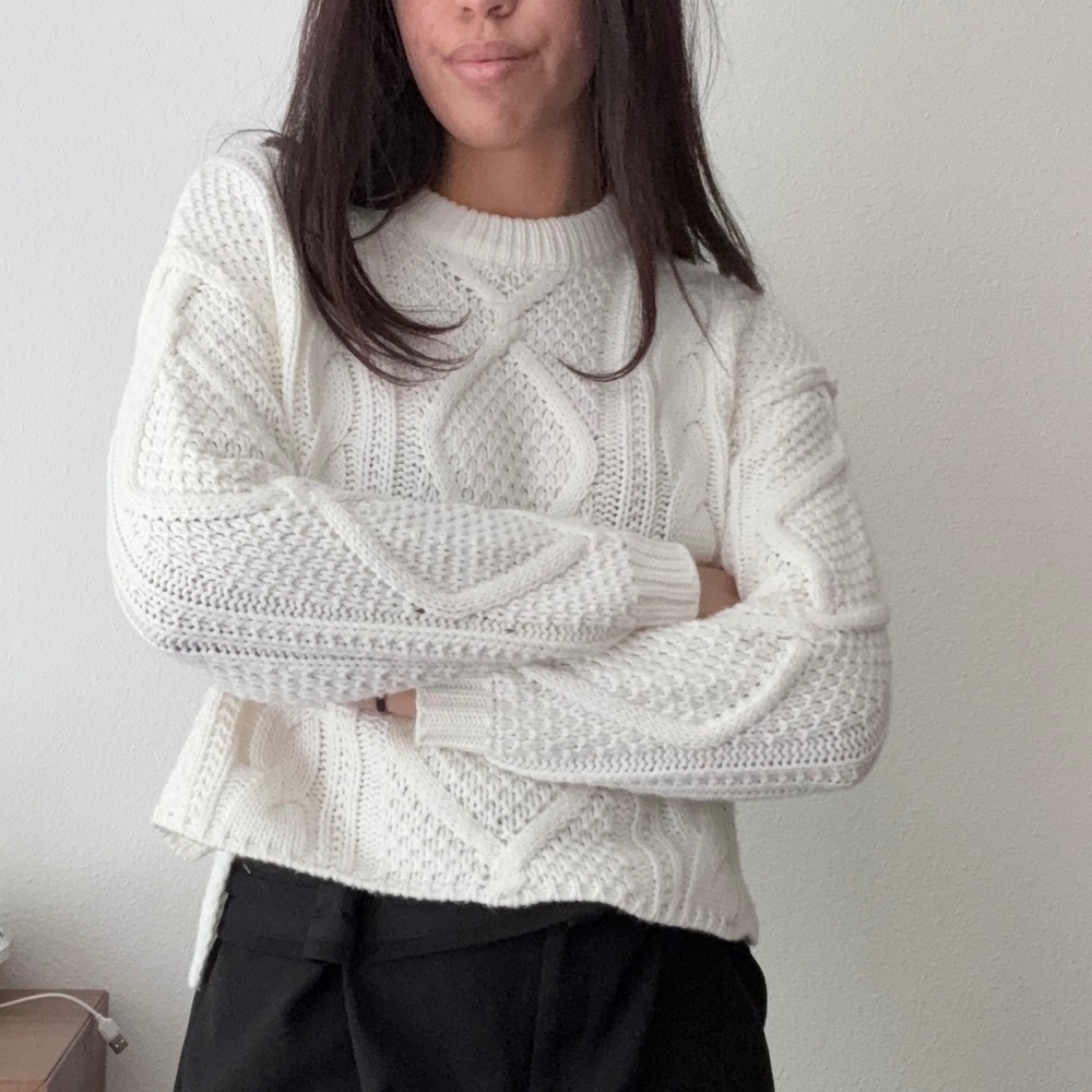 AEMI+CO White Cable Knit‎ Cropped Sweater Crew Neck Chunky Knit 397CK Medium